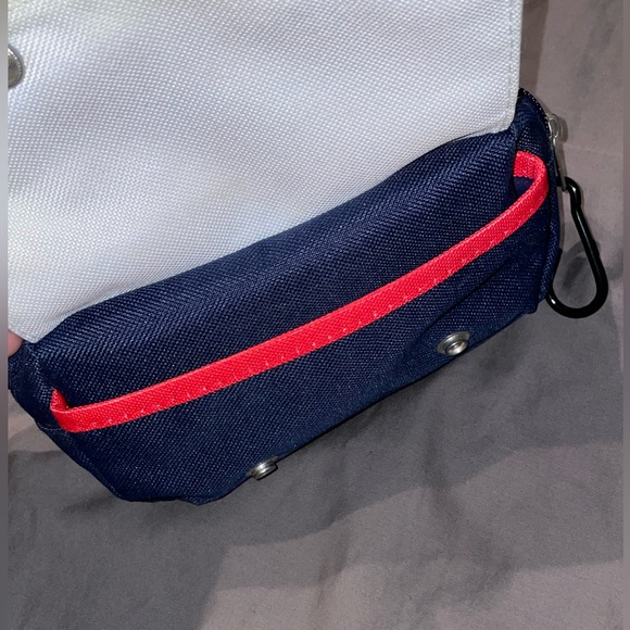 Brand New Never Used Fila “Trap Sack” - Picture 10 of 10